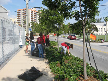 01.26.08 Volunteers along North River Drive